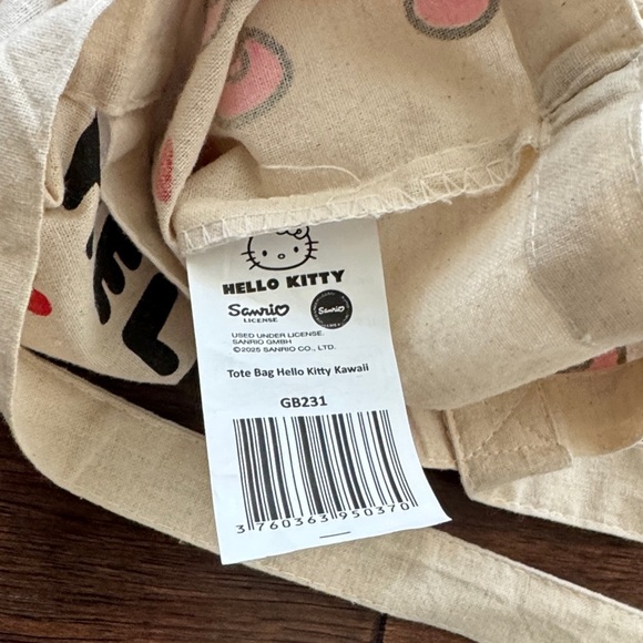 Sanrio Hello Kitty Beige Tote with Pink and Red Accents - Picture 4 of 6